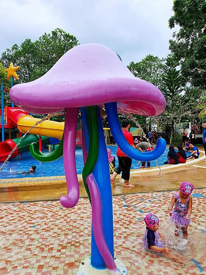 Melaka Top Largest Waterpark Resort - By Youbnb Homestay Melaka 0*, 말라카 말레이시아